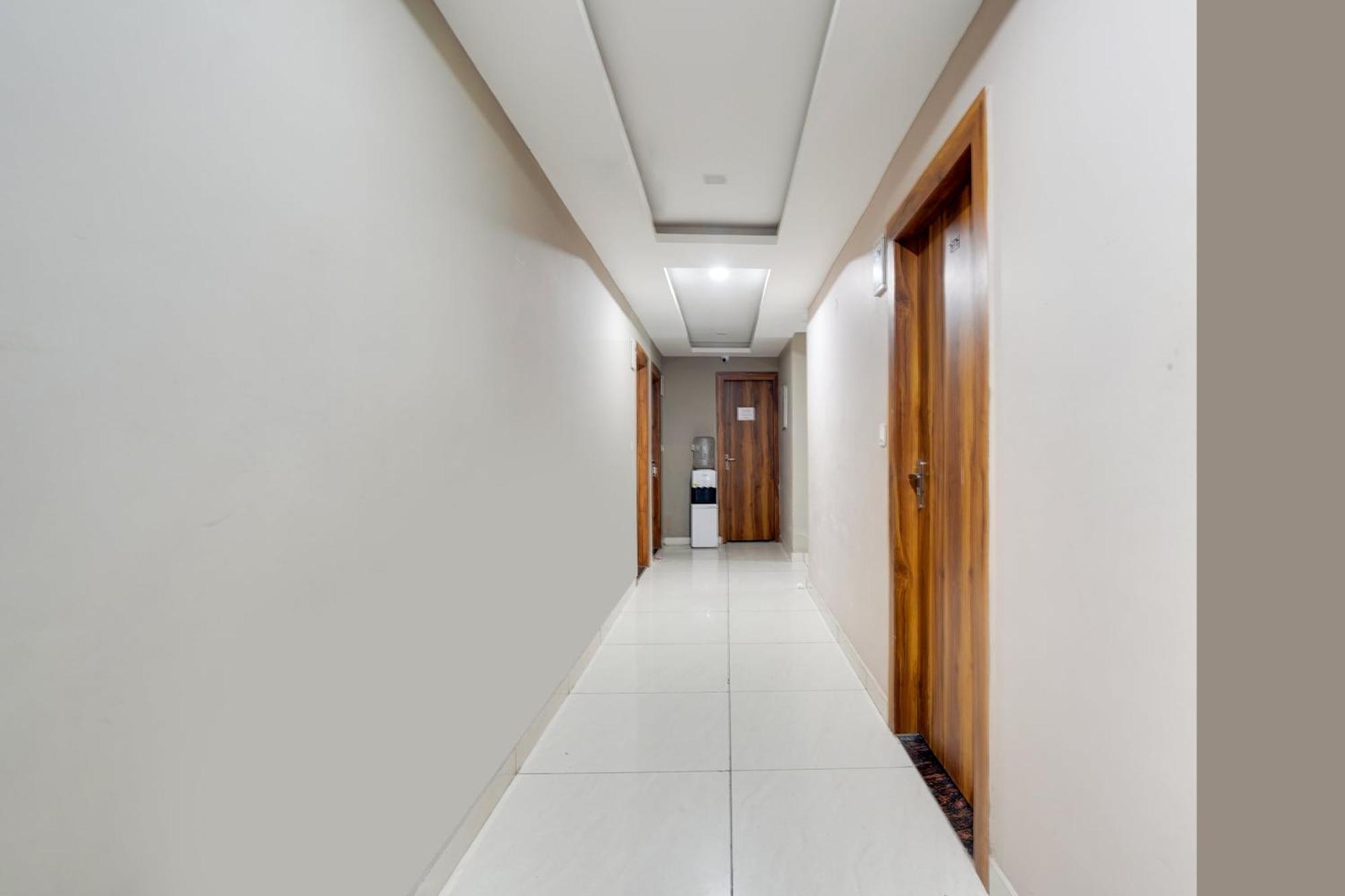 Super Townhouse Tapovan Exterior foto